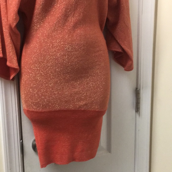 bebe Rust Sequence Chain Strap Mini Dress 3/4 Bell Sleeves Sz XS New - Picture 7 of 7